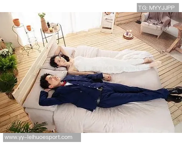 新婚快乐多库社交媒体分享与未婚妻甜蜜合照宣布今日盛大婚礼